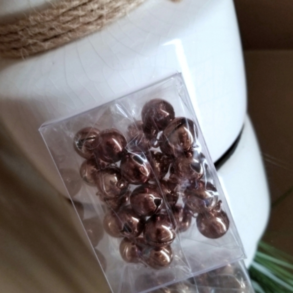 ❗Sugar Paper Bronze Gift Topper Bells Set of 24❗